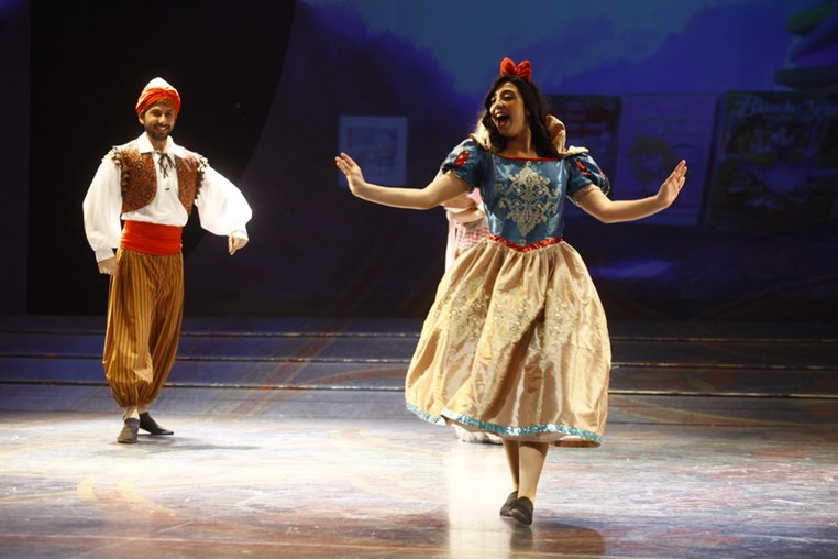 Sirine & Alaadine Musical Play in 3D